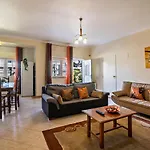 T2 Anastacio Com Vista Jardim Апартаменты *