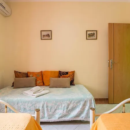 T2 Anastacio Com Vista Jardim *