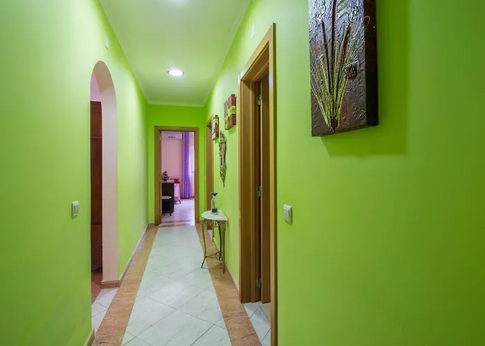 T2 Anastacio Com Vista Jardim Appartement Olhos de Agua (Albufeira)